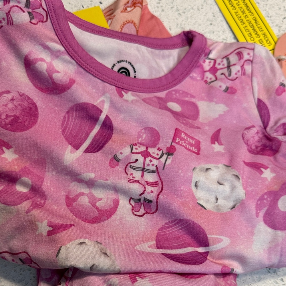Remi & Friends pajama bundle NWT - Picture 9 of 9